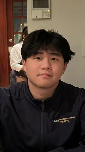 Headshot of Shuxin Zhang